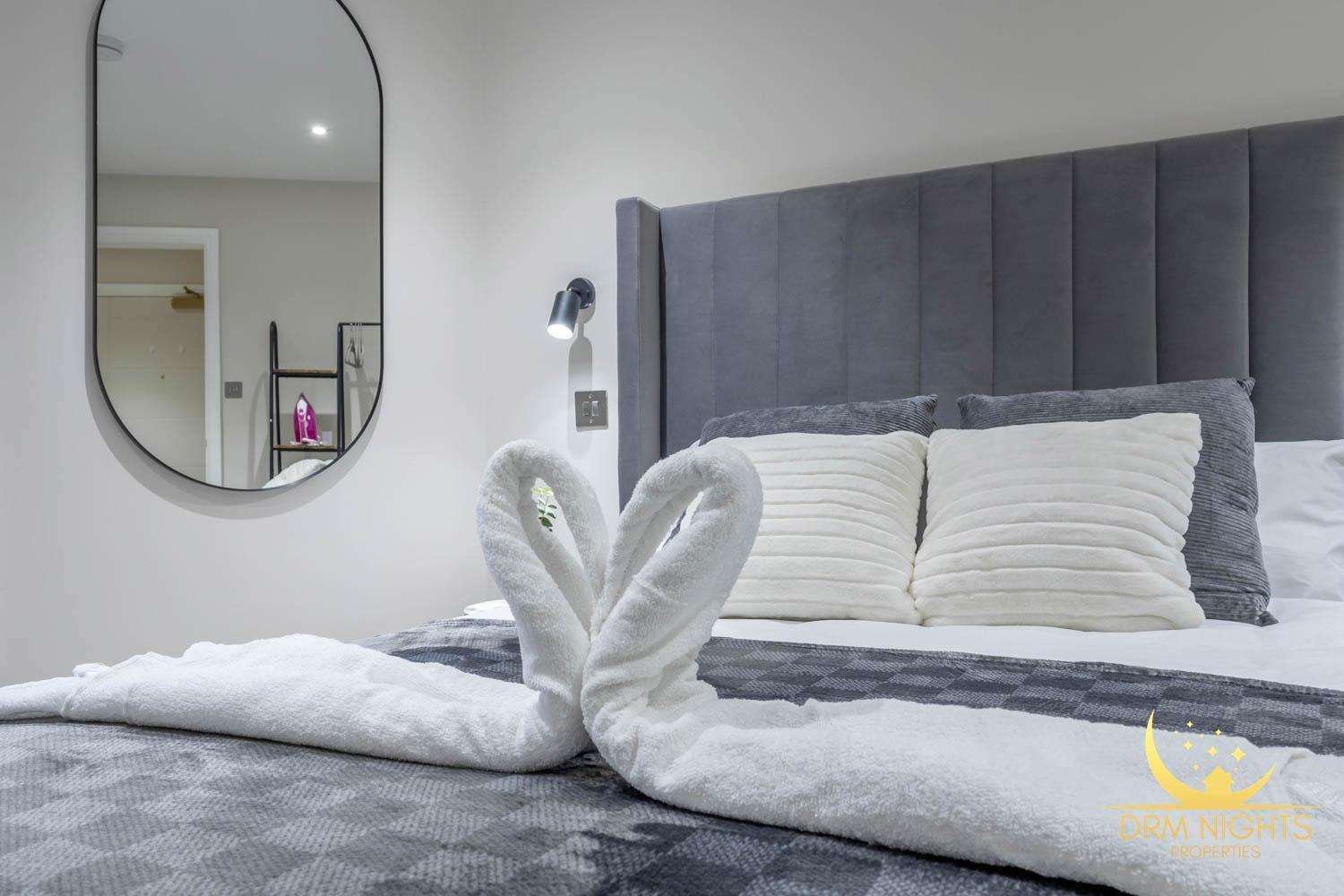 Modern 1-Bedroom Apartment In Leeds City Centre Sleeps 2 Central Station Exterior foto